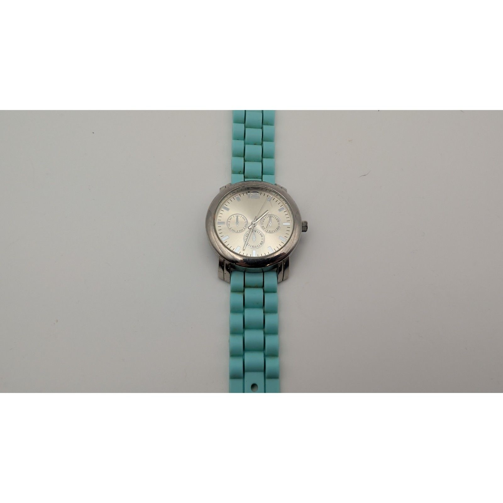 Vintage Womens Stainless Steel Watch With Green Band